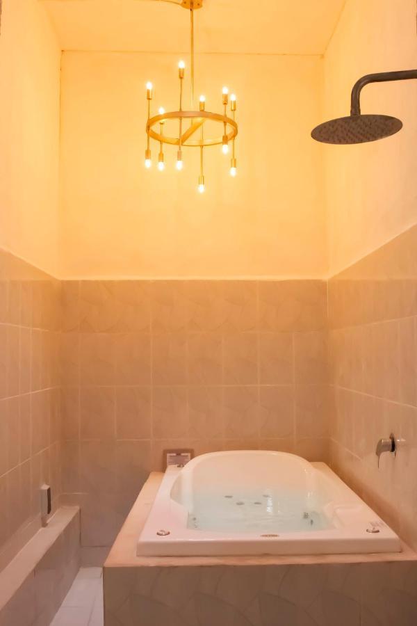 Casa 642B En El Centro De Merida Villa Екстериор снимка